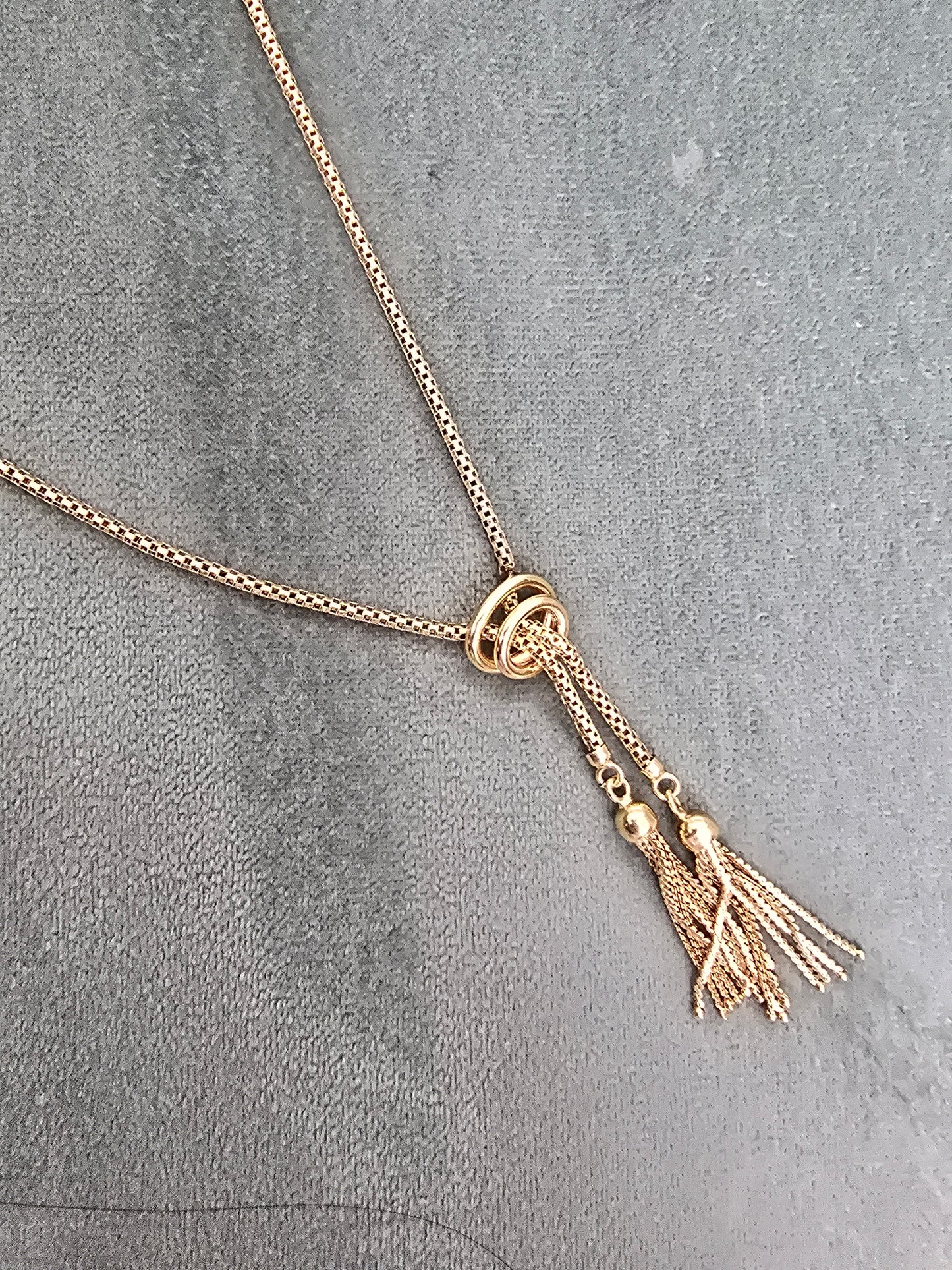 Necklace 18k yellow gold
