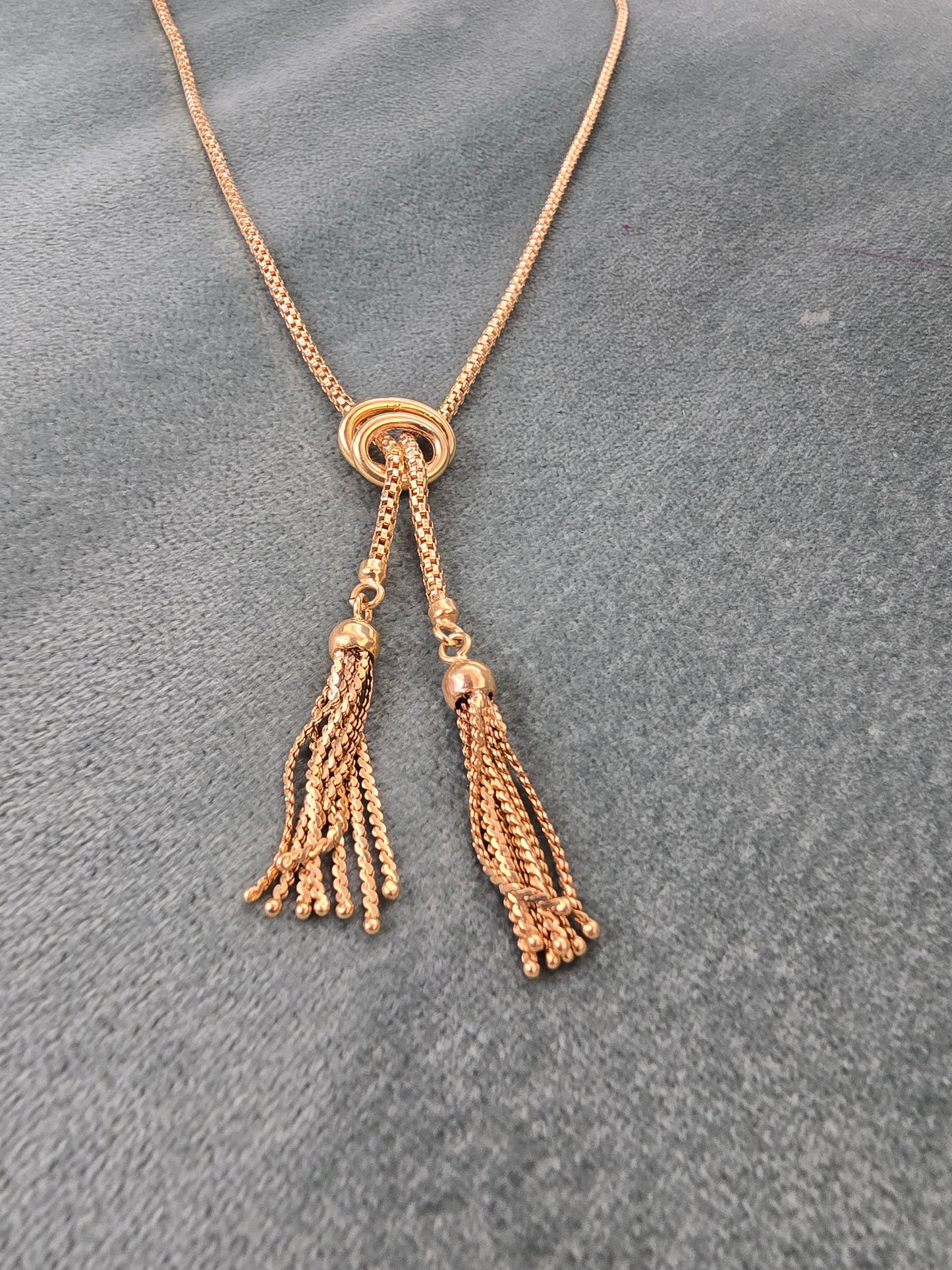 Necklace 18k yellow gold