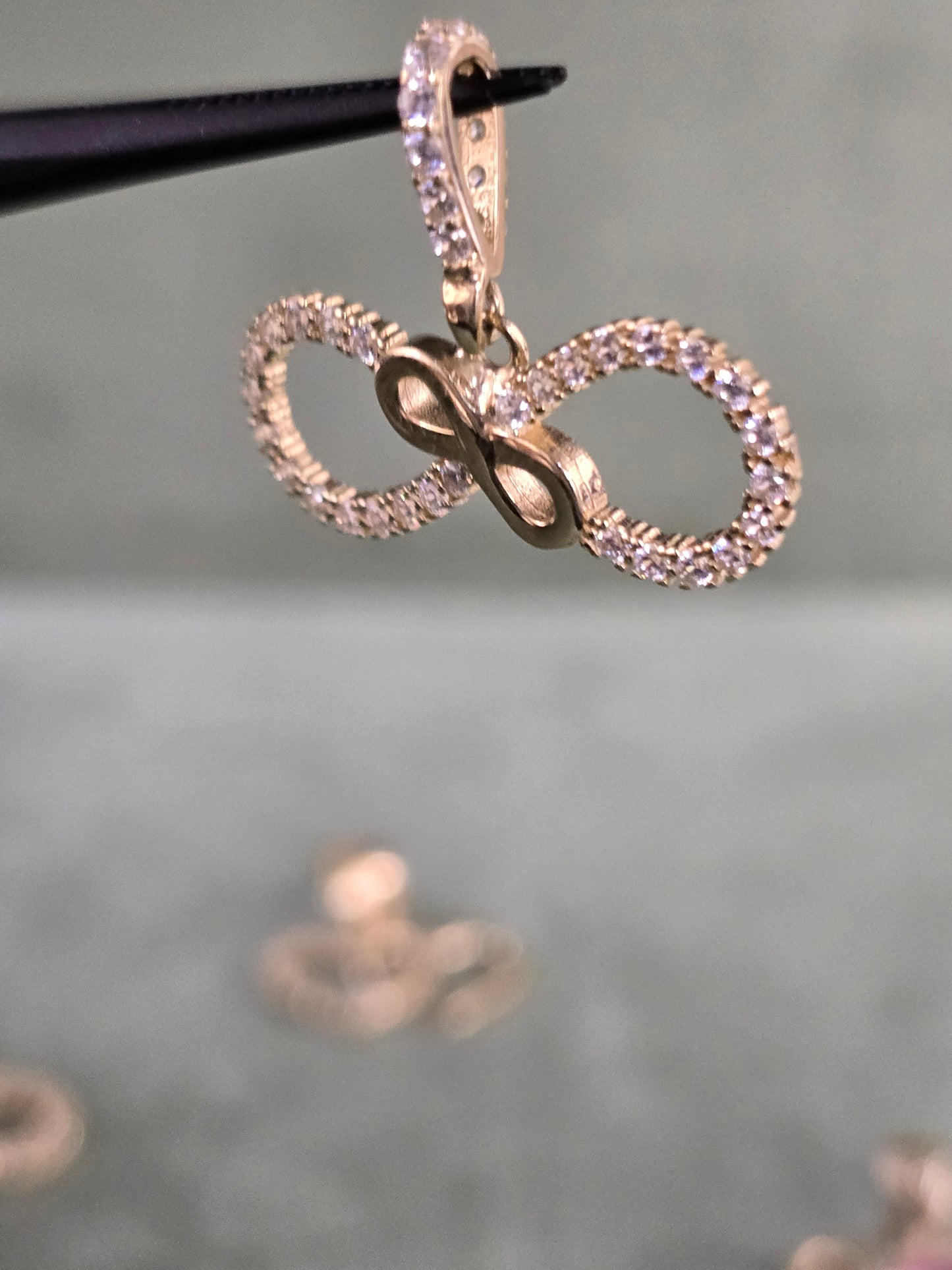 Pendant