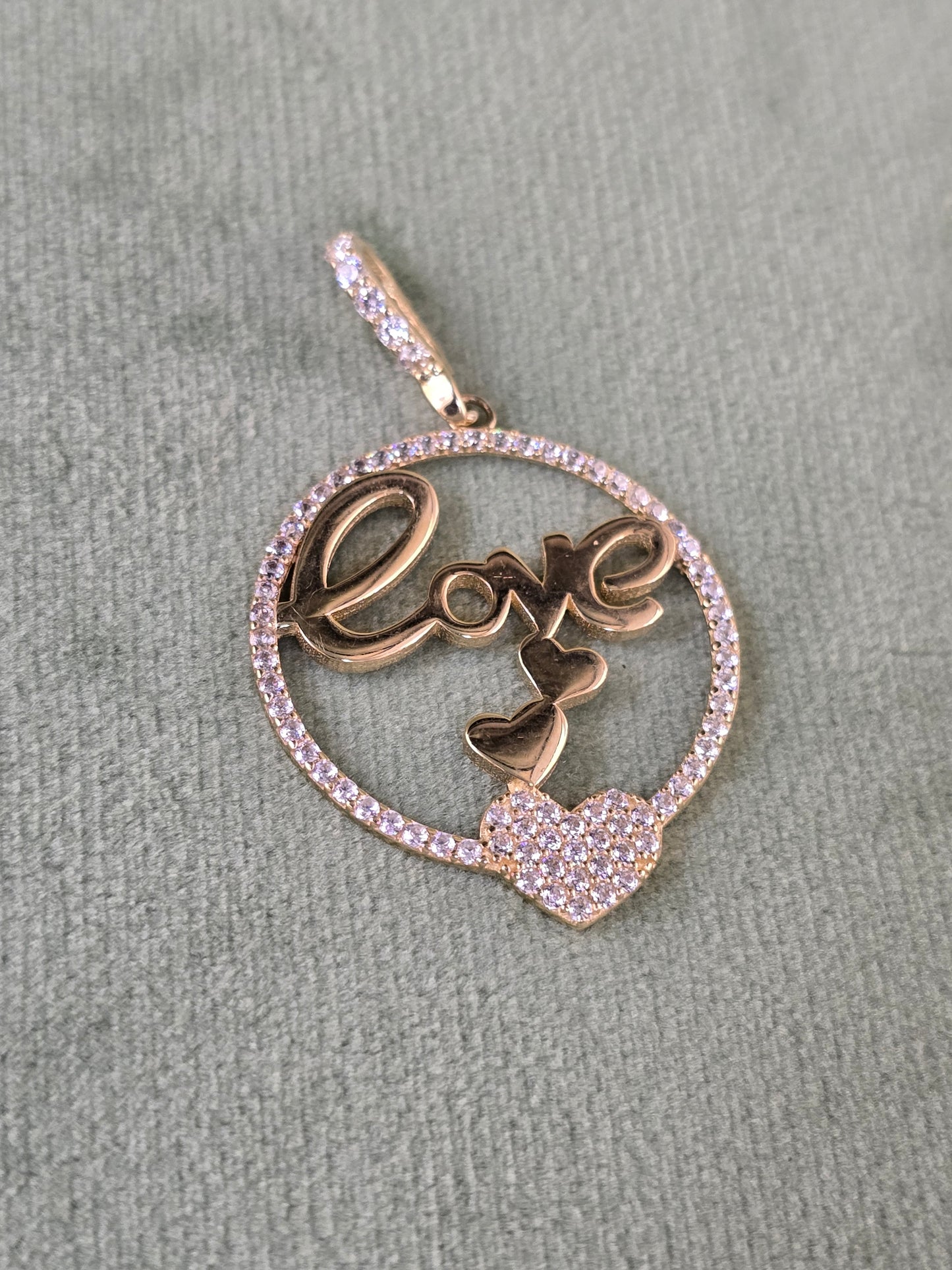 Pendant