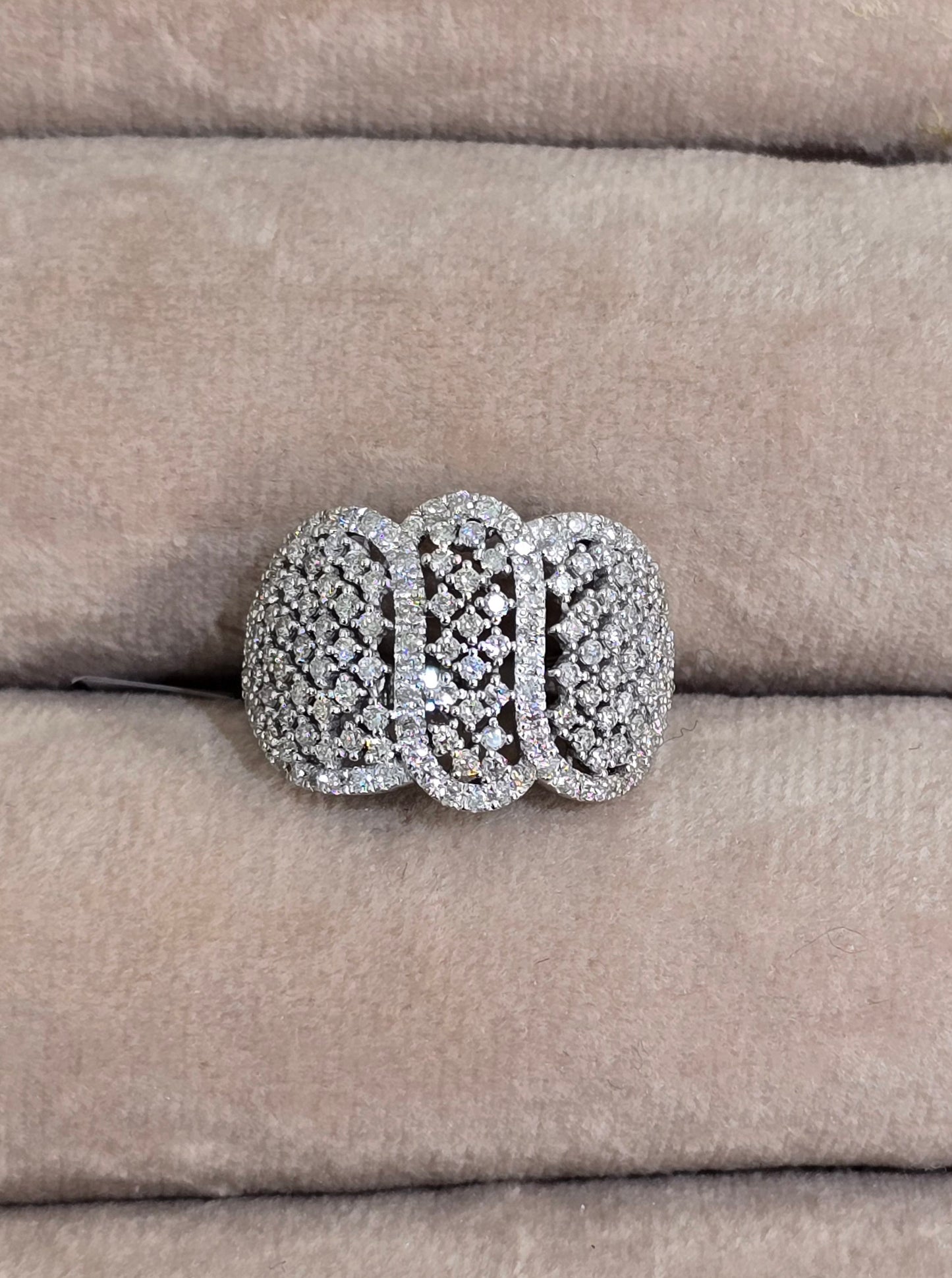Italian ring