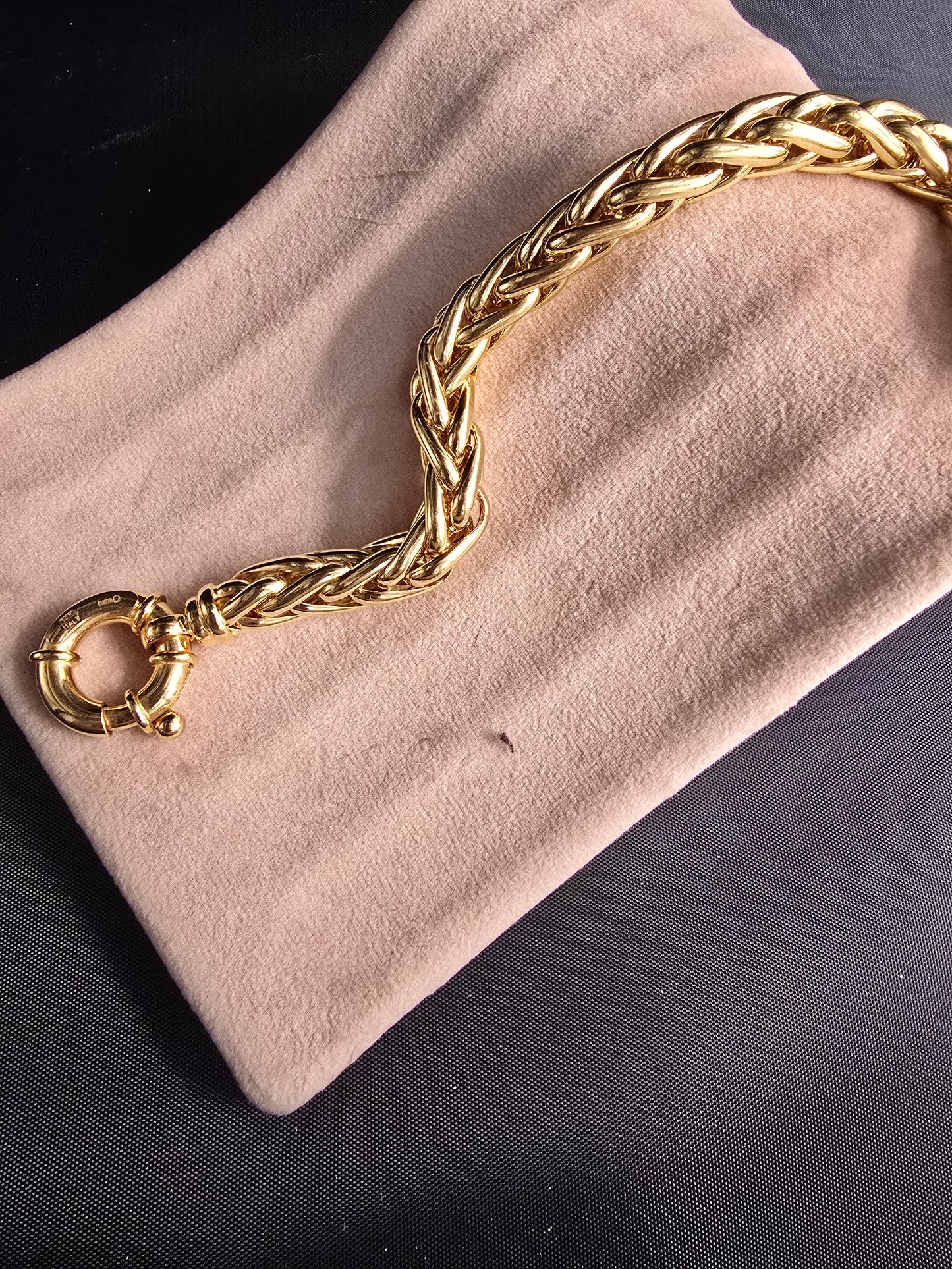 Bracelet