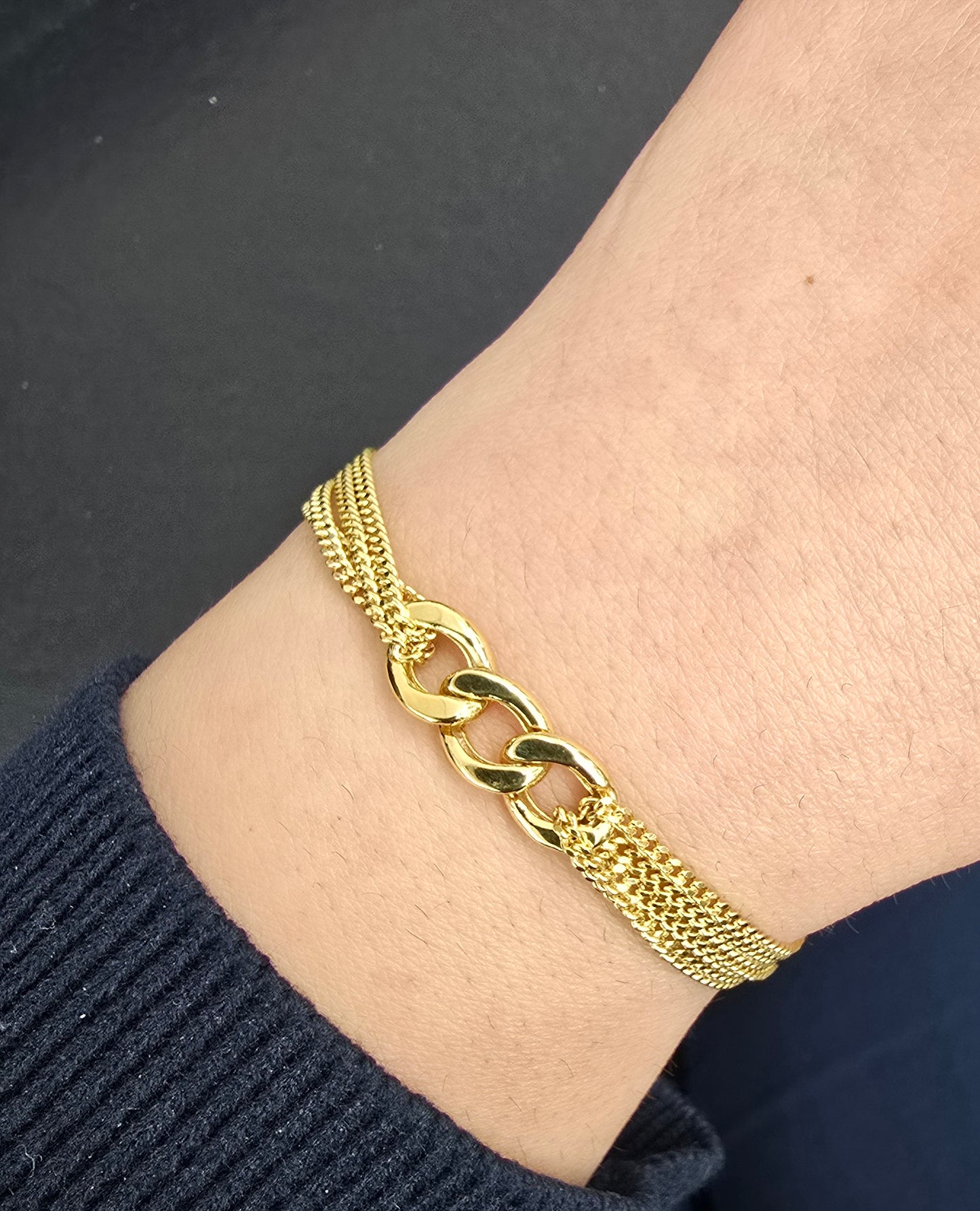 Bracelet