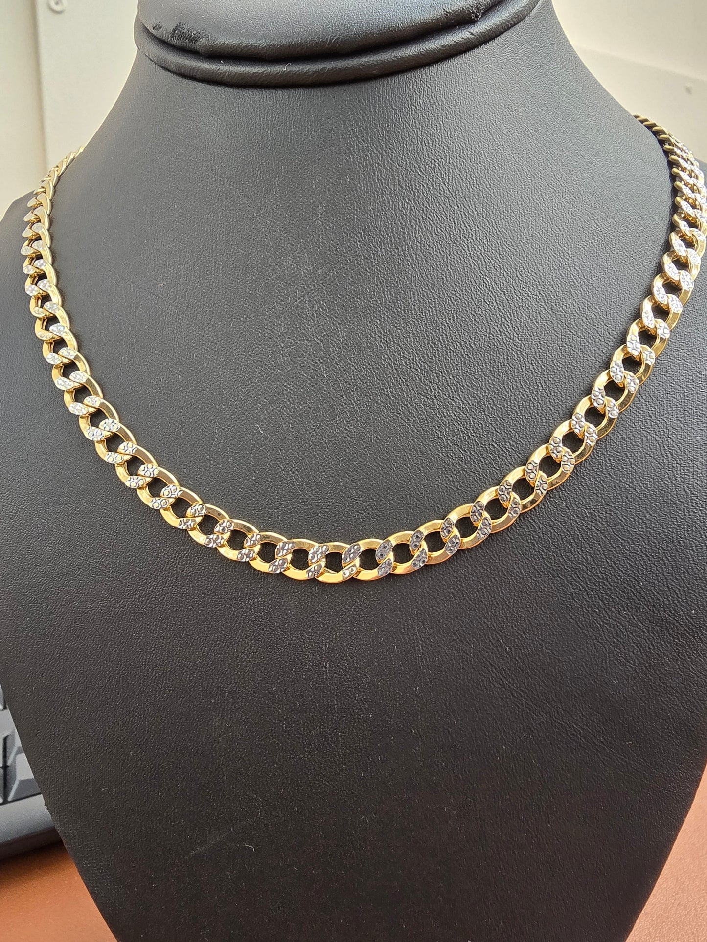 Pave Cuban chain