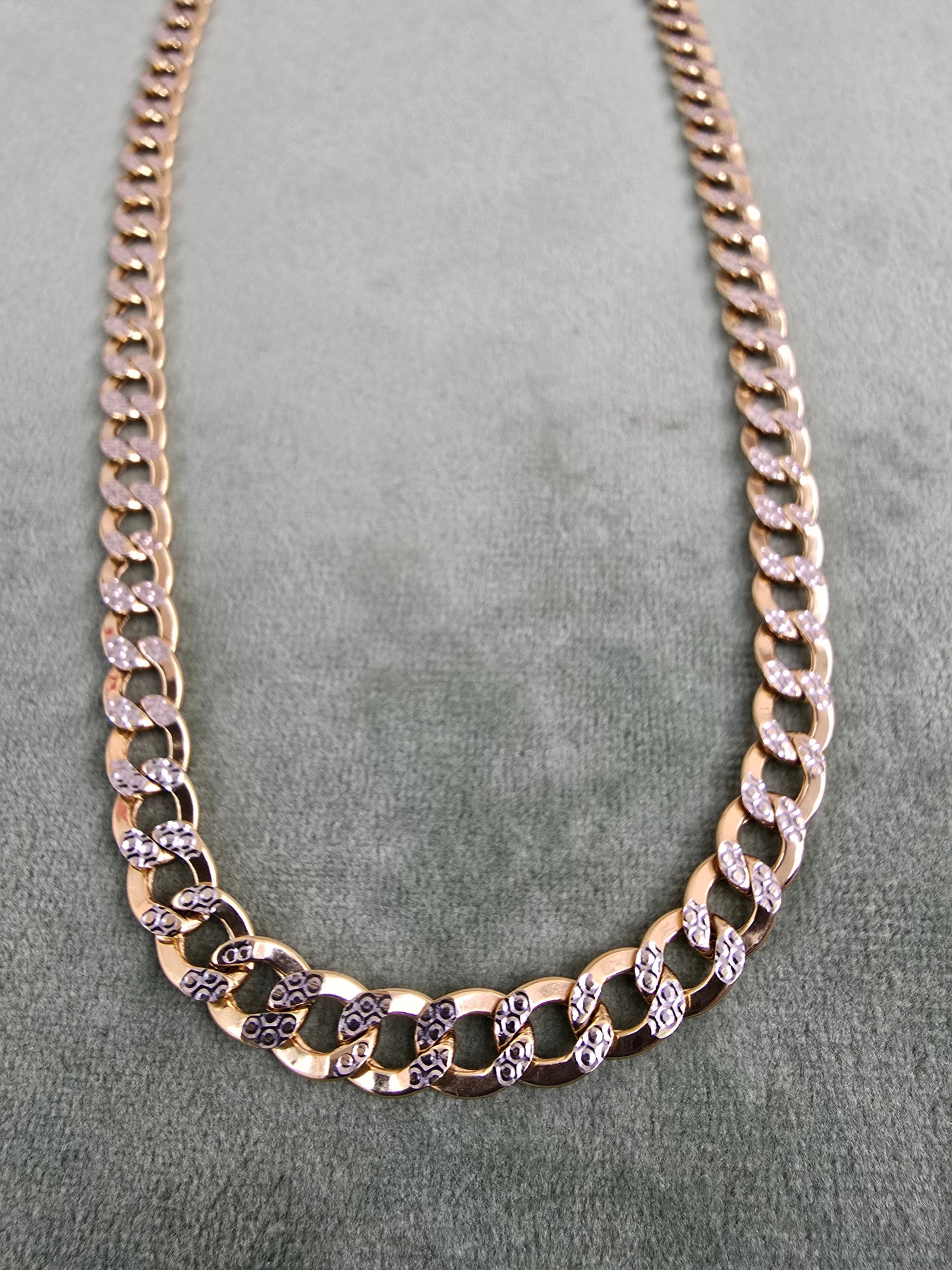 Pave Cuban chain