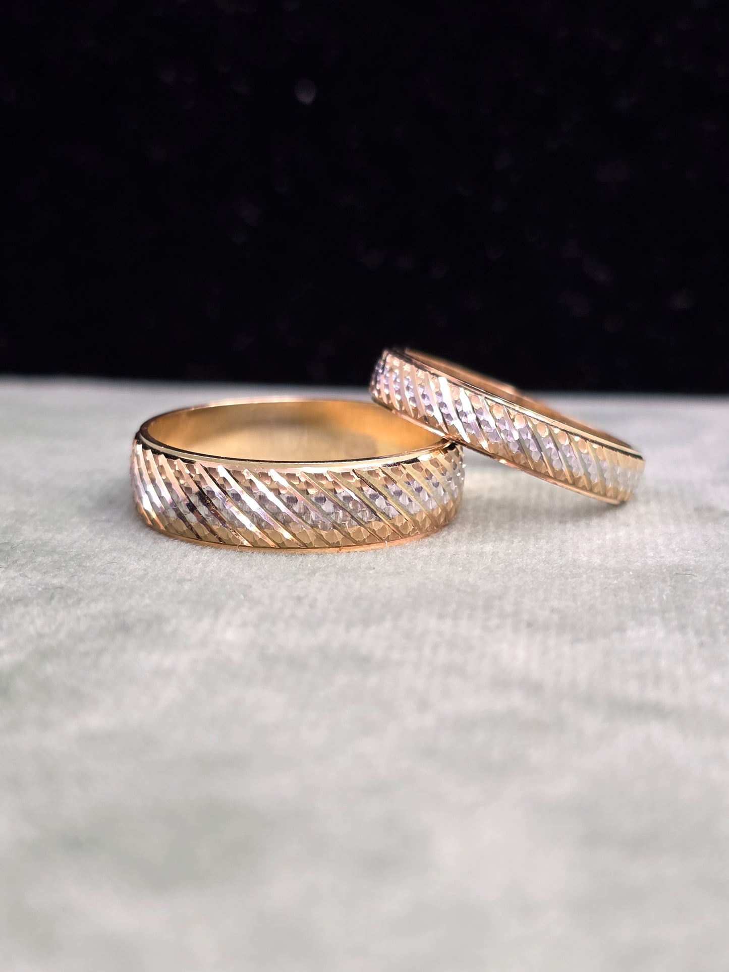 Wedding ring(all sizes are available)