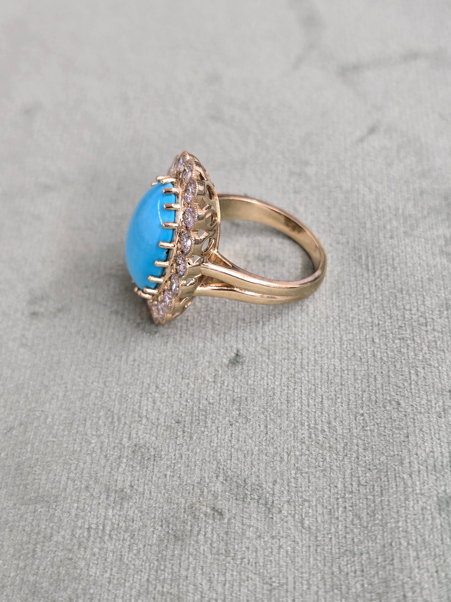 Turquoise &Diamond Ring