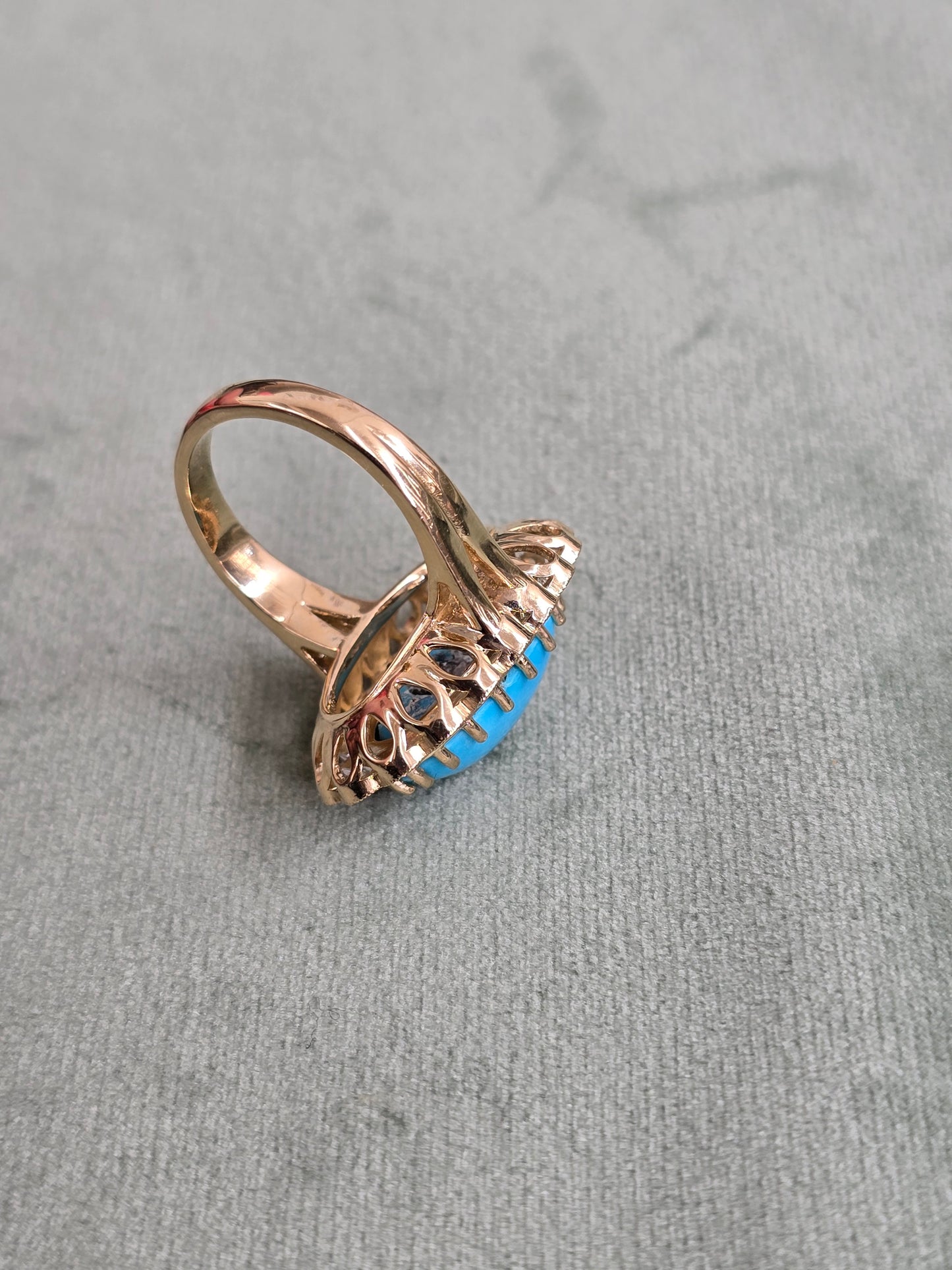 Turquoise &Diamond Ring