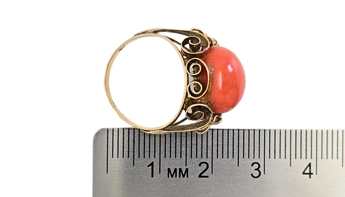 14k Yellow Gold & Vintage - Old Ring, 7 Ct Natural Coral Stone, Size 6.5, 4.9 G