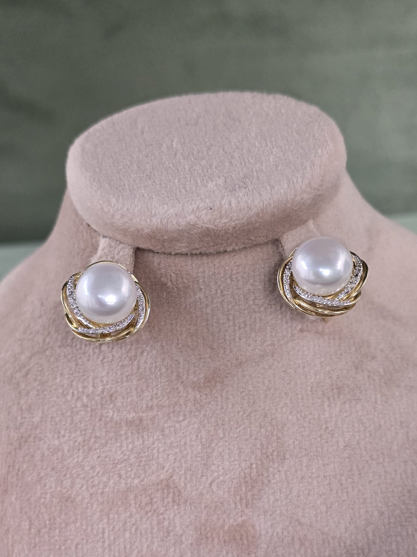 14k Natural Pearl and Natural Diamond Earrings