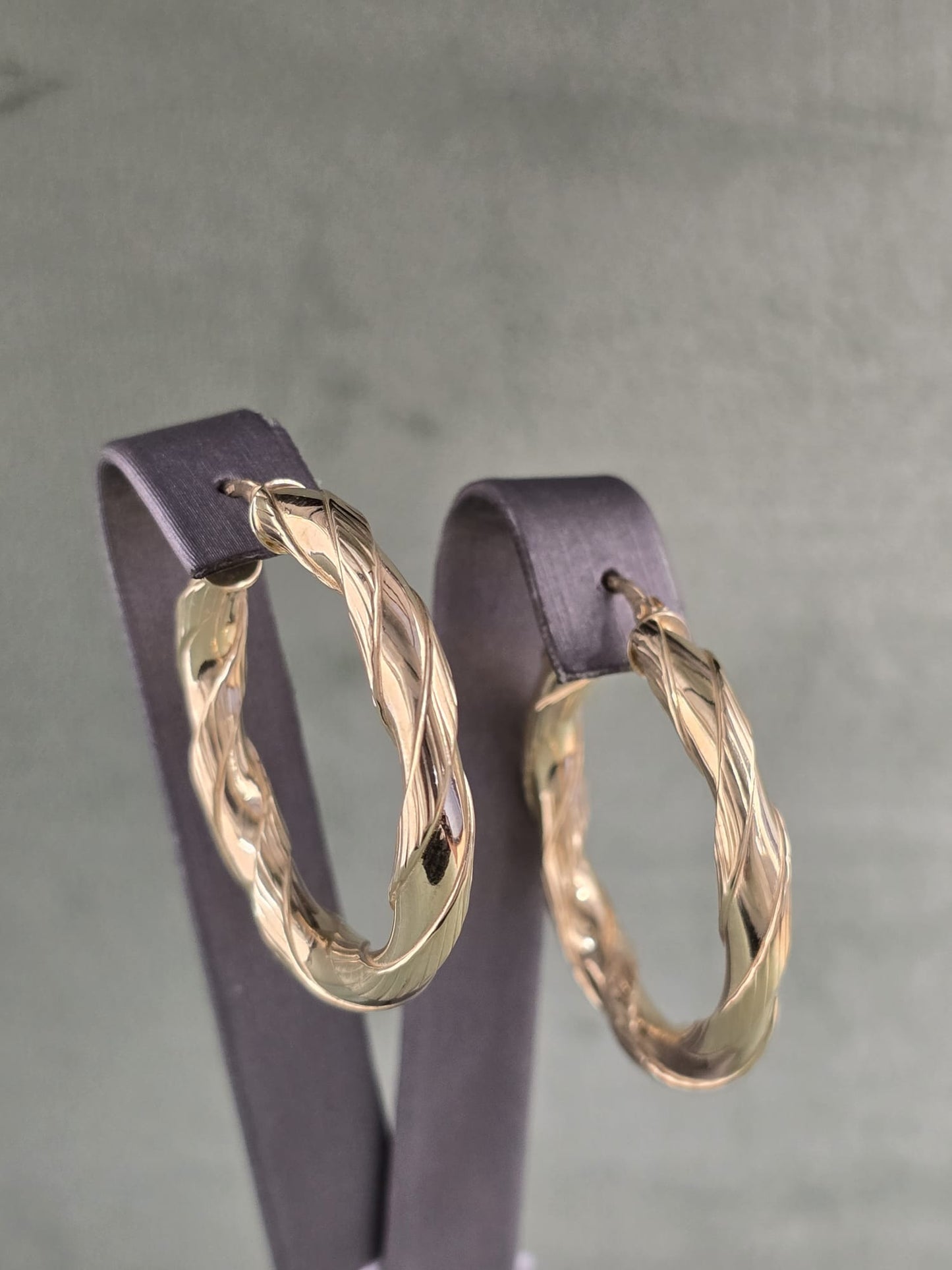 14k Hoop Earring