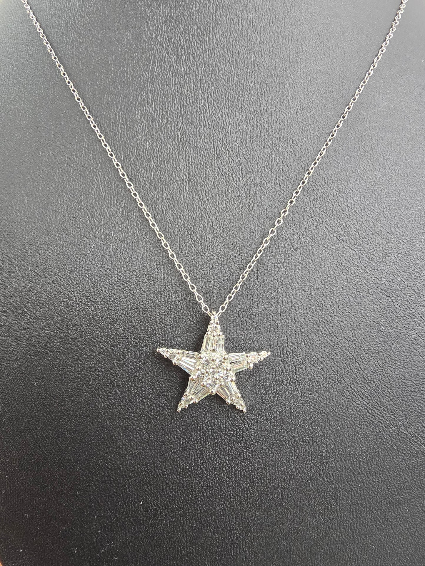 Star diamond necklace [fine jewelry collection ]