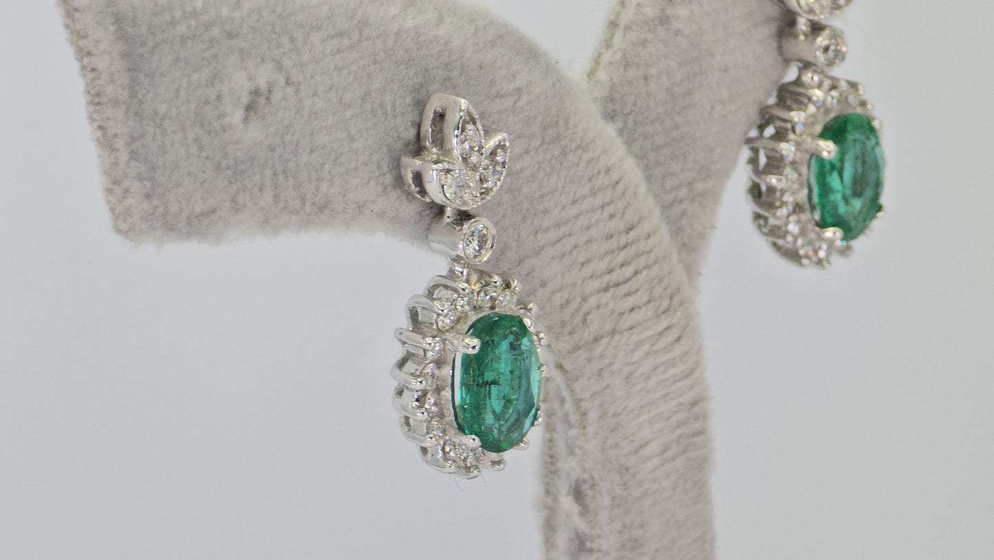 Emerald earings