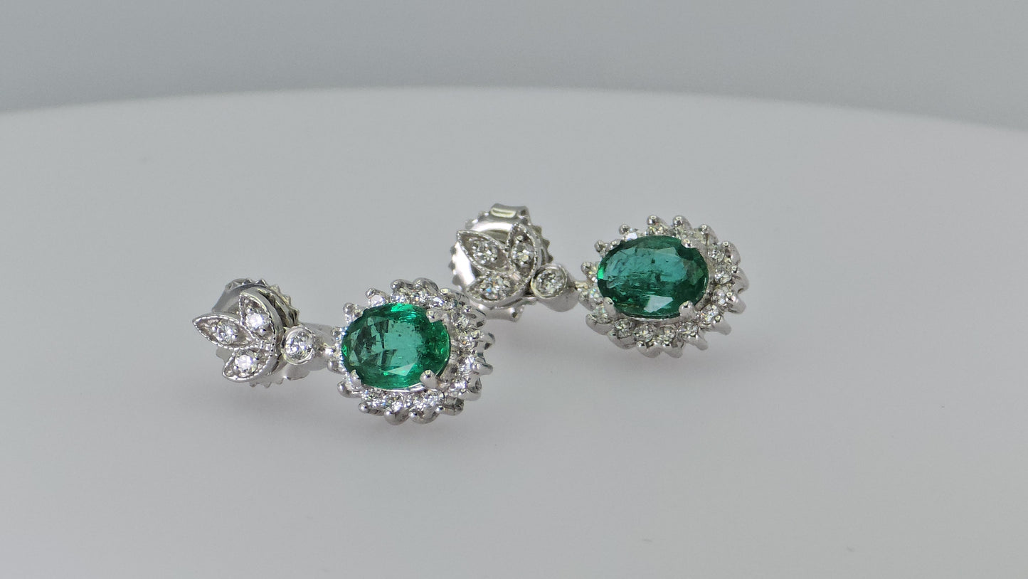 Emerald earings