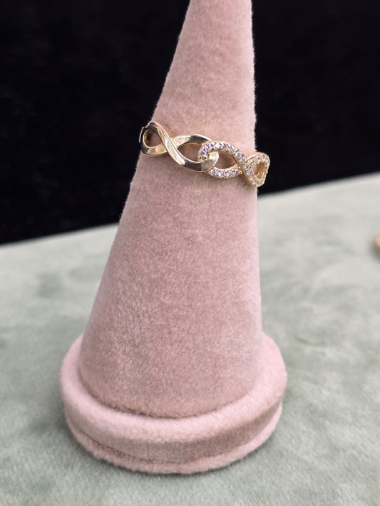 Double infinity Ring