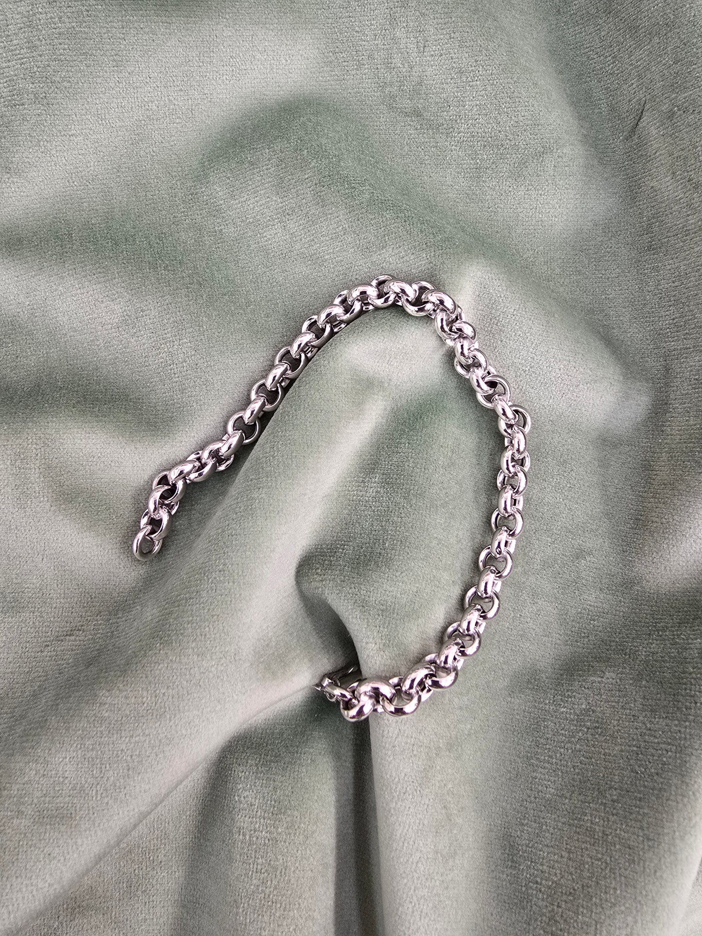 White gold Bracelet