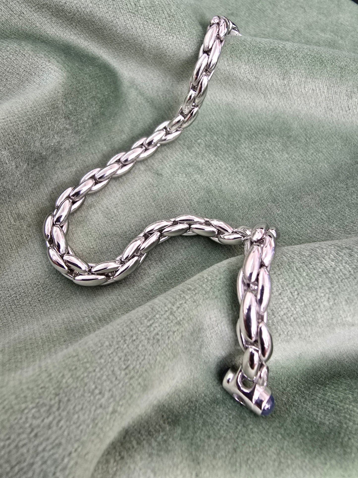 White gold bracelet