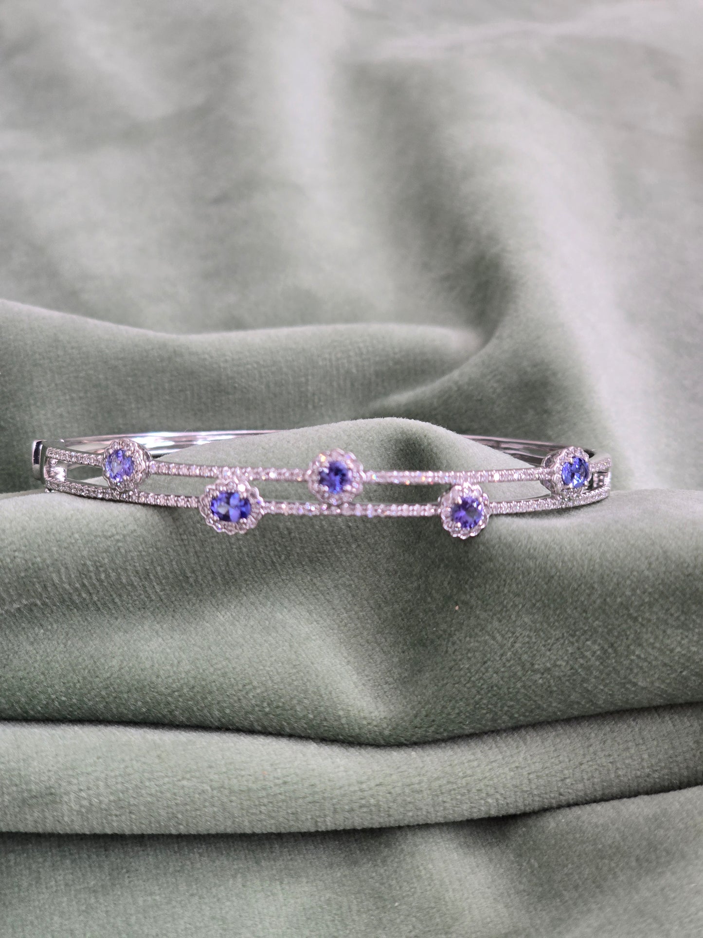 Natural Diamond and purple Citrine stone