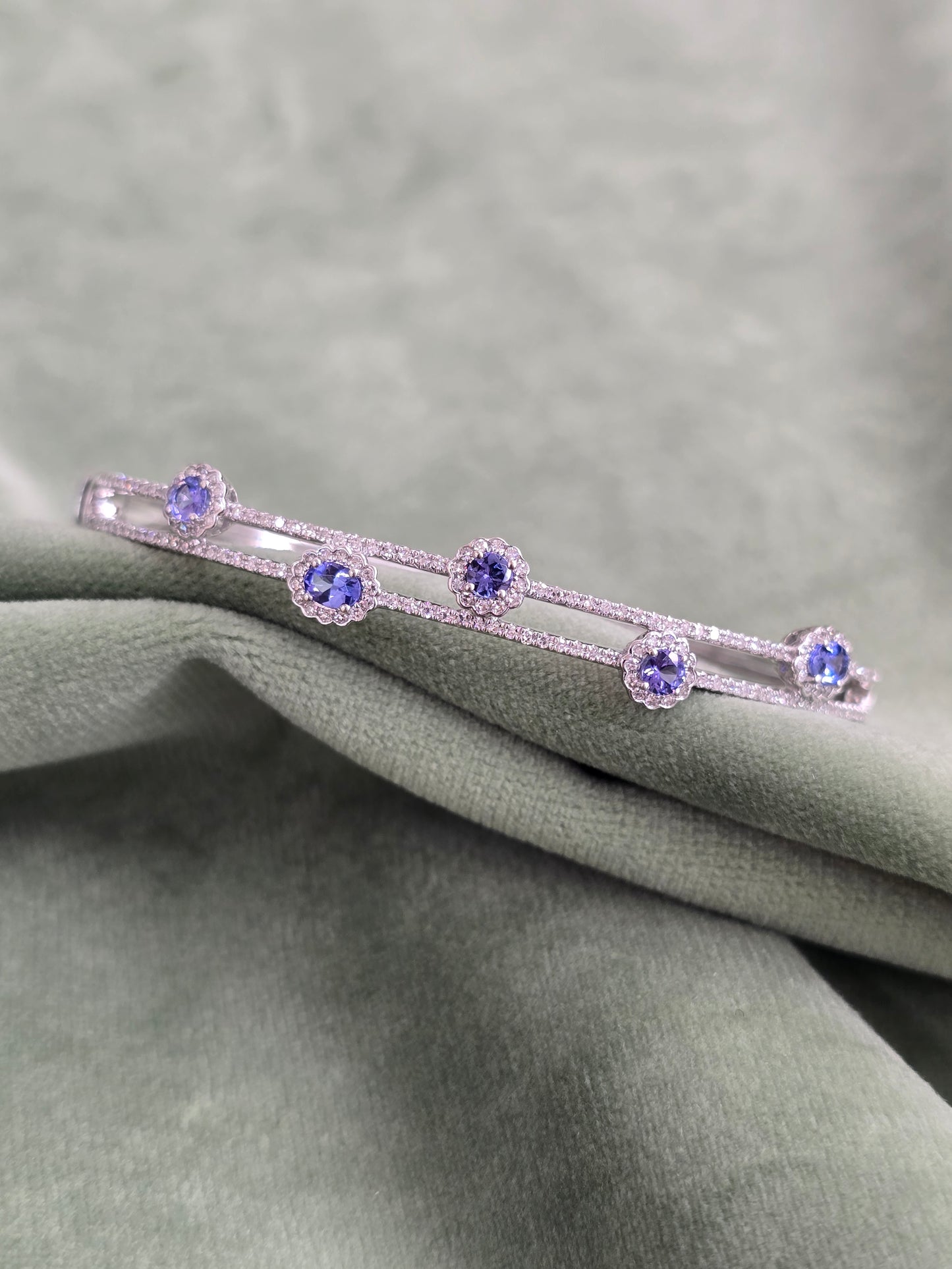 Natural Diamond and purple Citrine stone