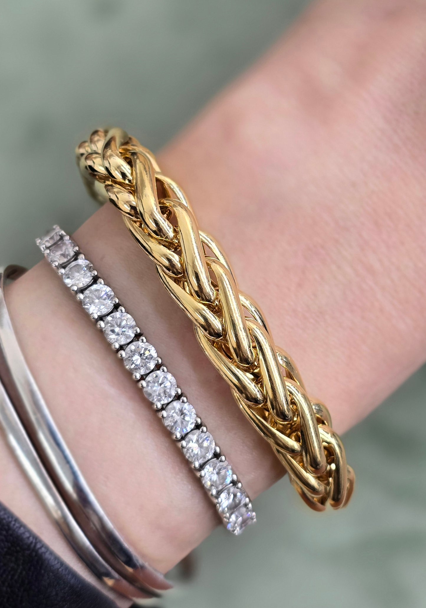 Bracelet